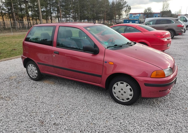 Fiat Punto cena 19900 przebieg: 19000, rok produkcji 1997 z Siedlce małe 529